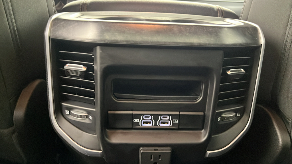 Used 2022 RAM 1500 Big Horn w/ Night Edition AWD/4WD image 24