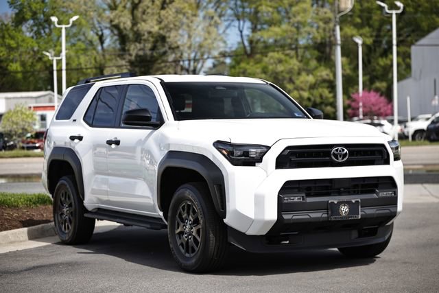 Used 2025 Toyota 4Runner SR5 image 13
