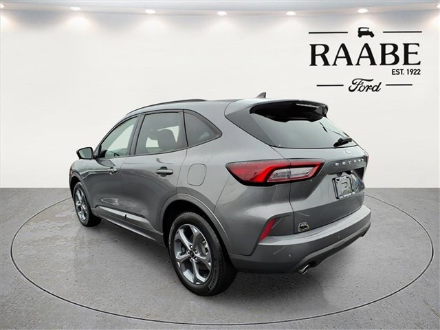 Used 2023 Ford Escape ST-Line w/ Tech Pack #1 image 5