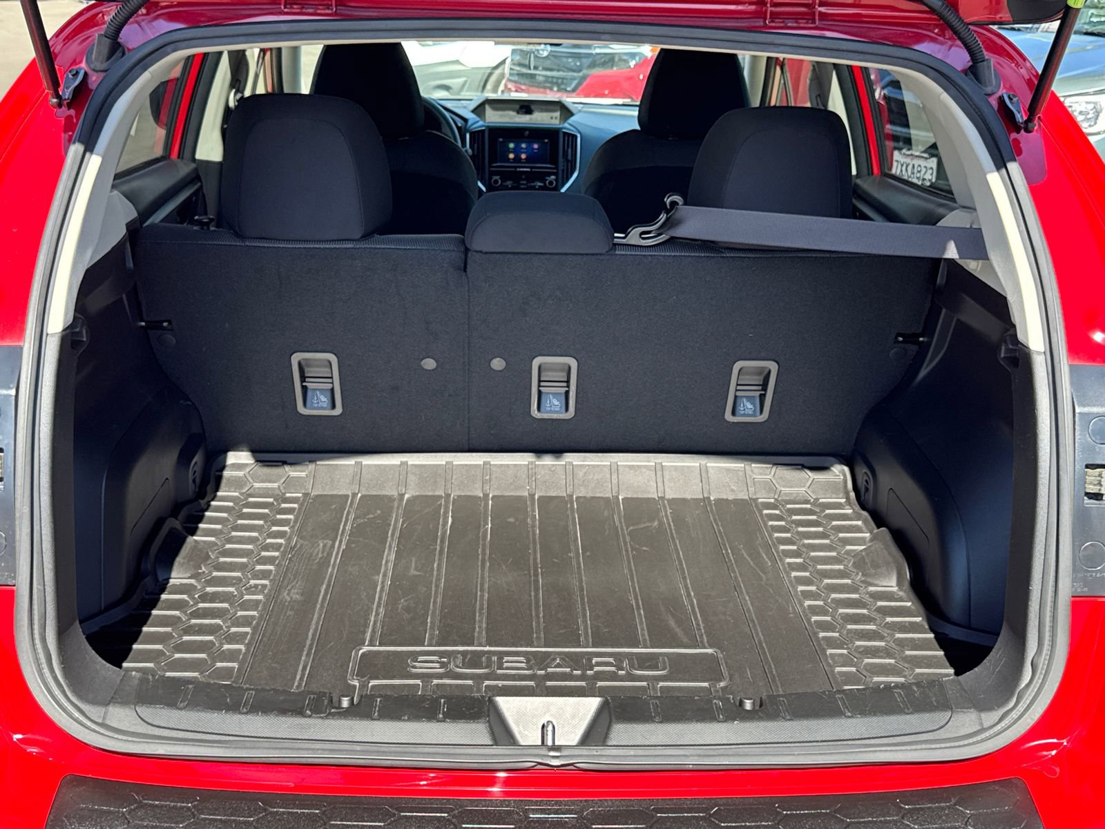 Certified 2023 Subaru Crosstrek 2.0i image 9