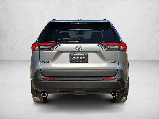 Used 2021 Toyota RAV4 XLE Premium FWD image 7