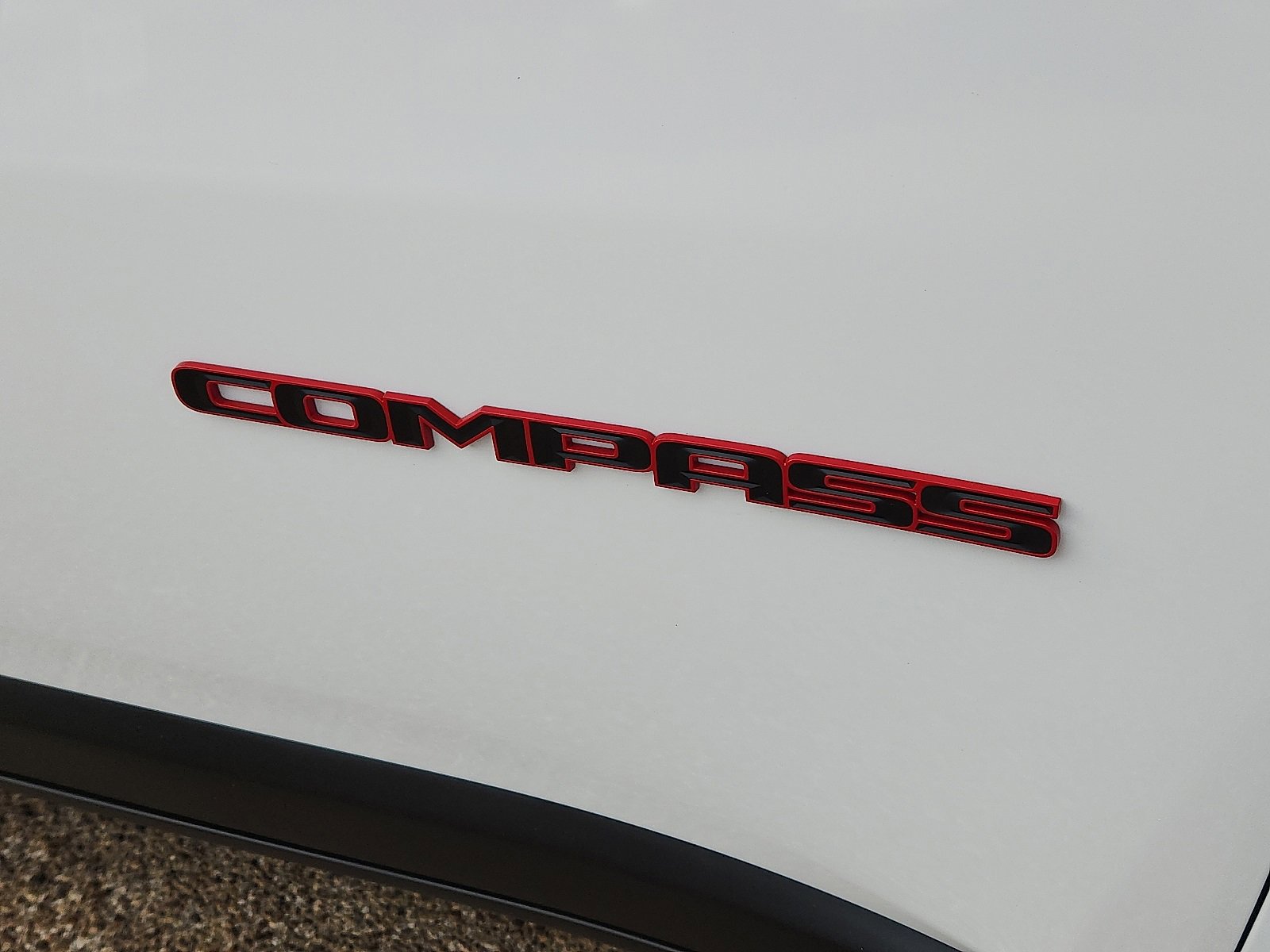 Used 2023 Jeep Compass Trailhawk image 8