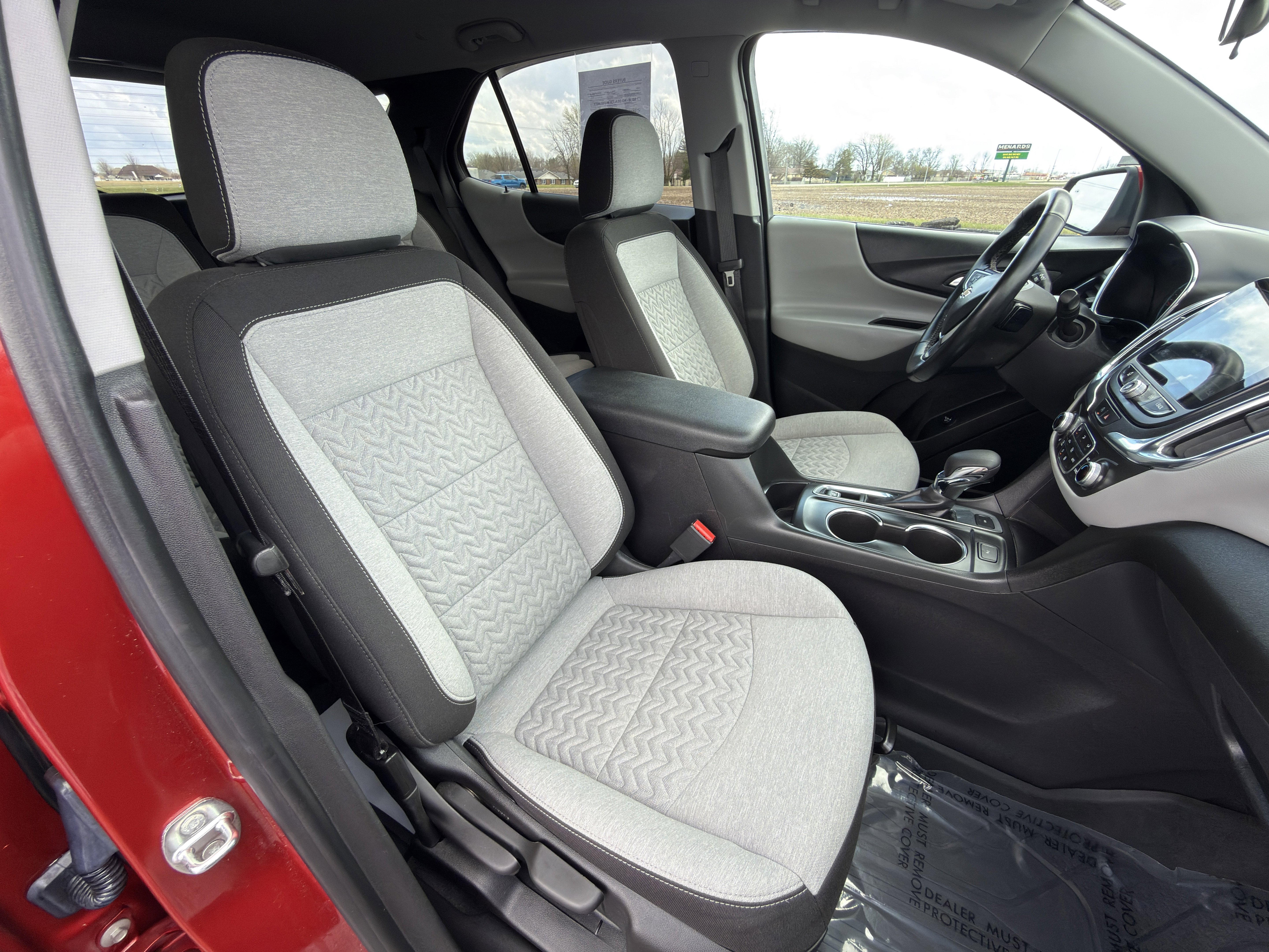 Used 2024 Chevrolet Equinox LT image 25