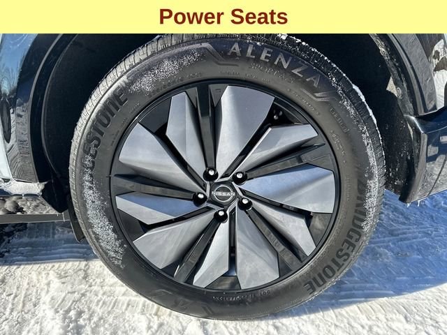 Used 2023 Nissan Ariya AWD image 12