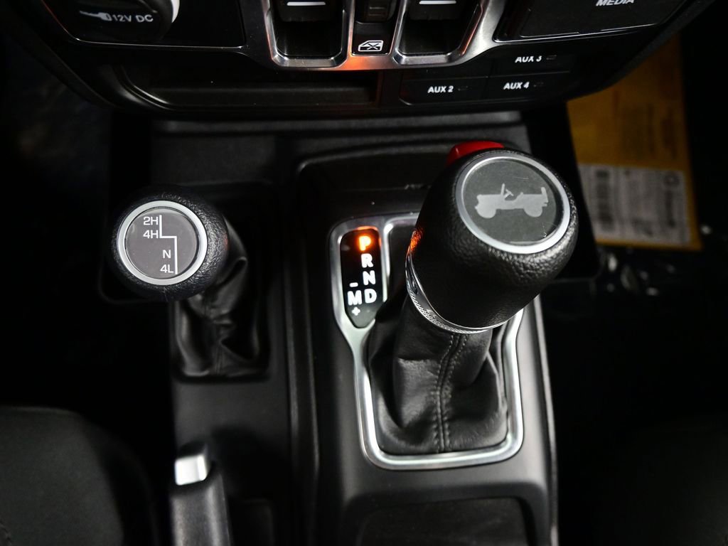 Used 2022 Jeep Wrangler Unlimited Sport image 27