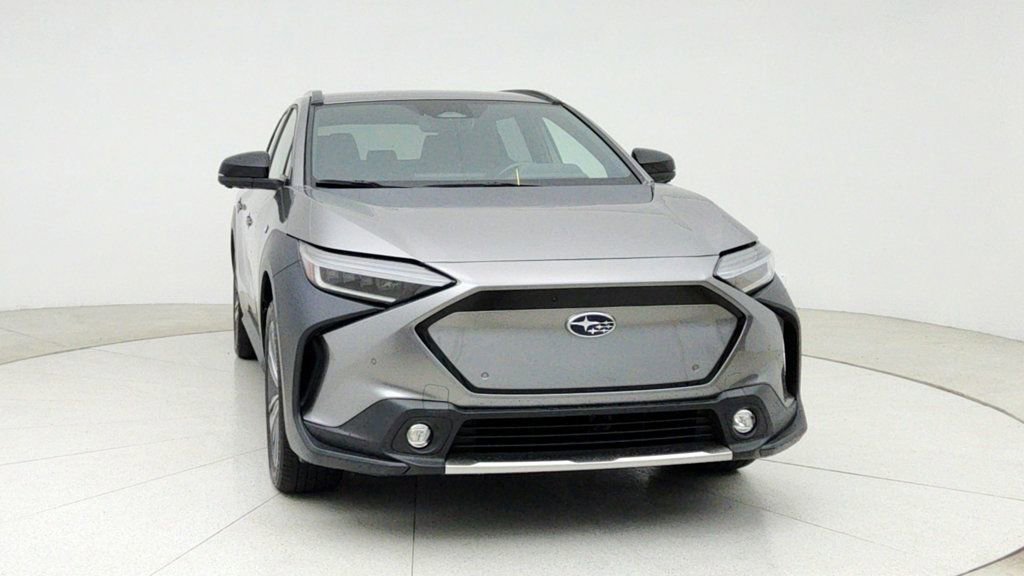 Used 2023 Subaru Solterra AWD image 2