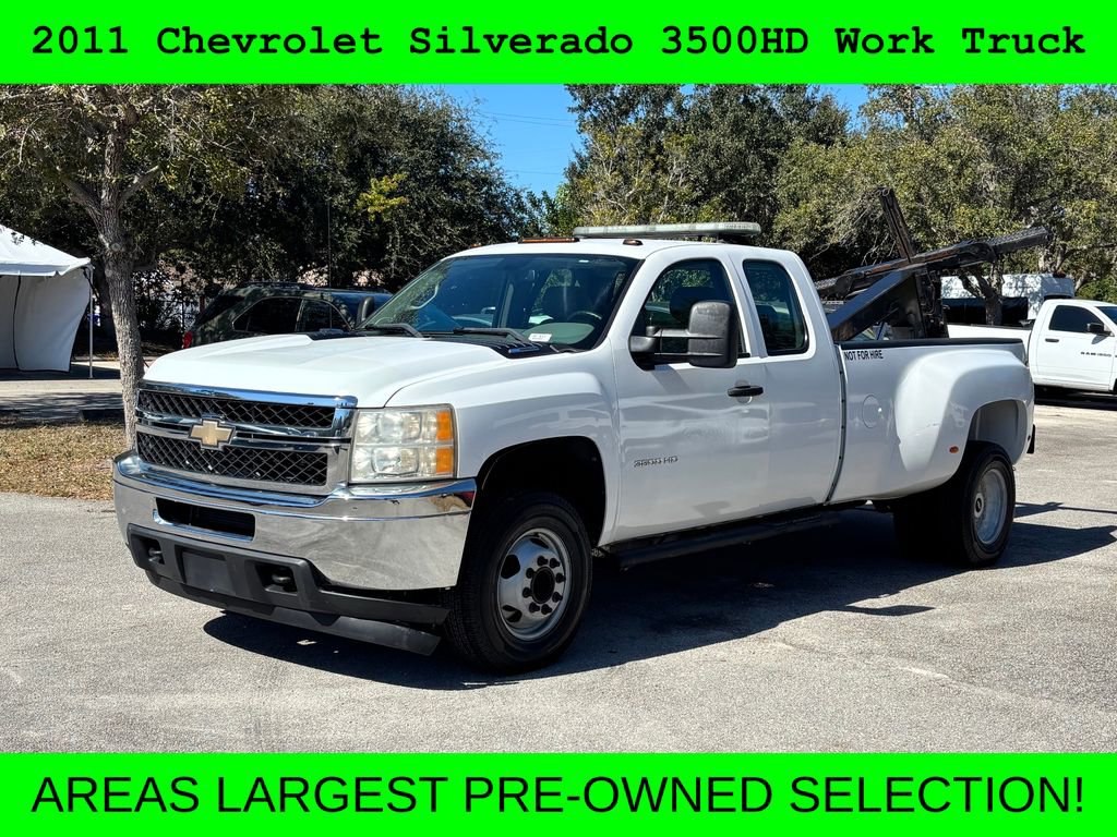 Used 2011 Chevrolet Silverado 3500 W/T image 3