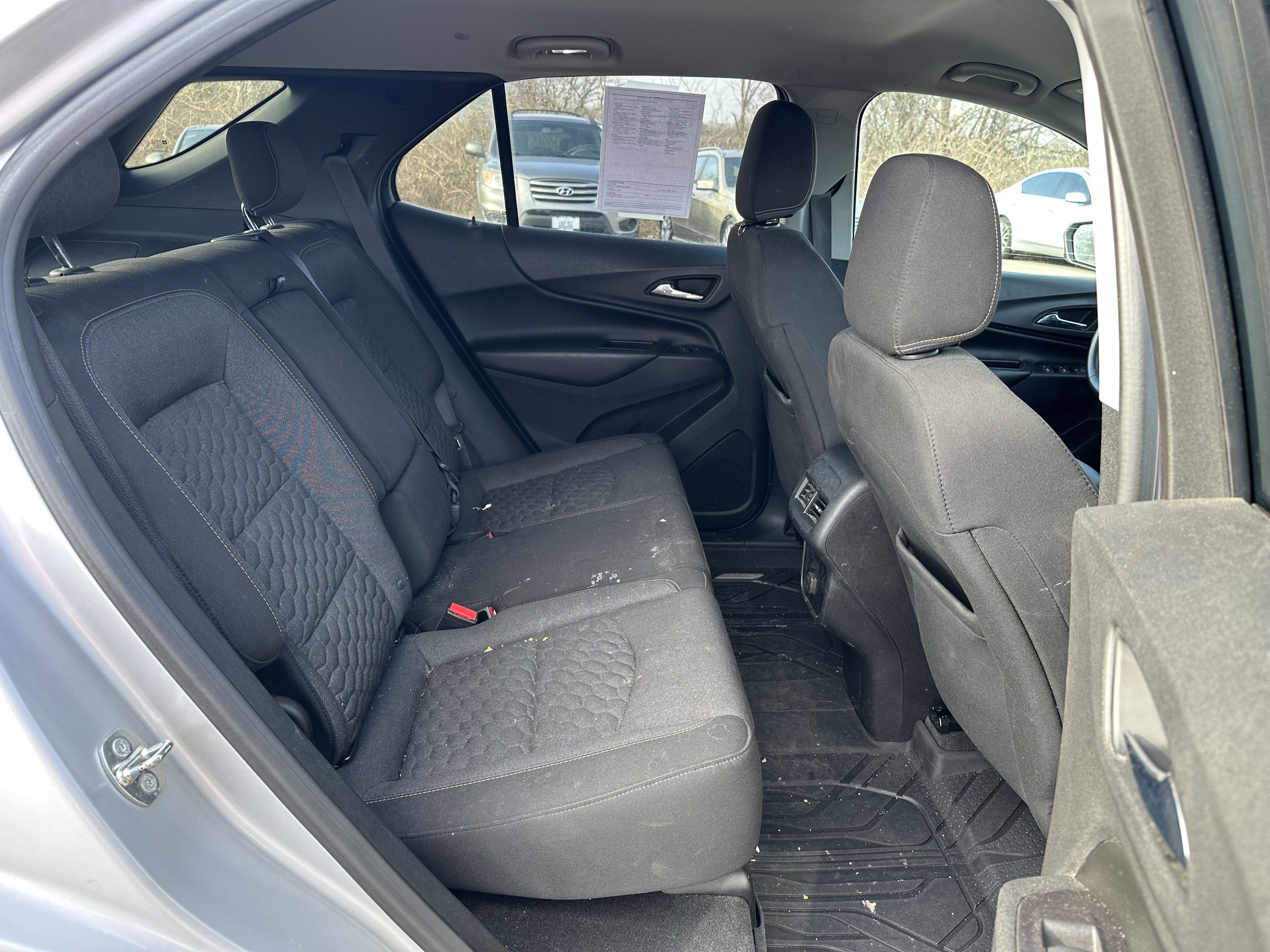 Used 2018 Chevrolet Equinox LT image 10