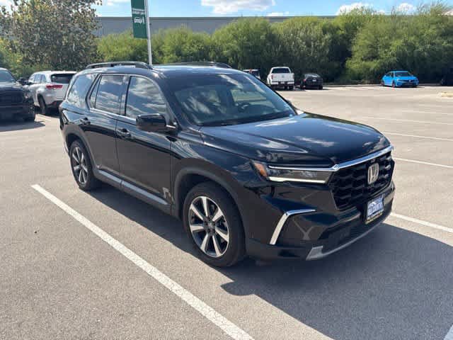 Used 2025 Honda Pilot Elite image 7