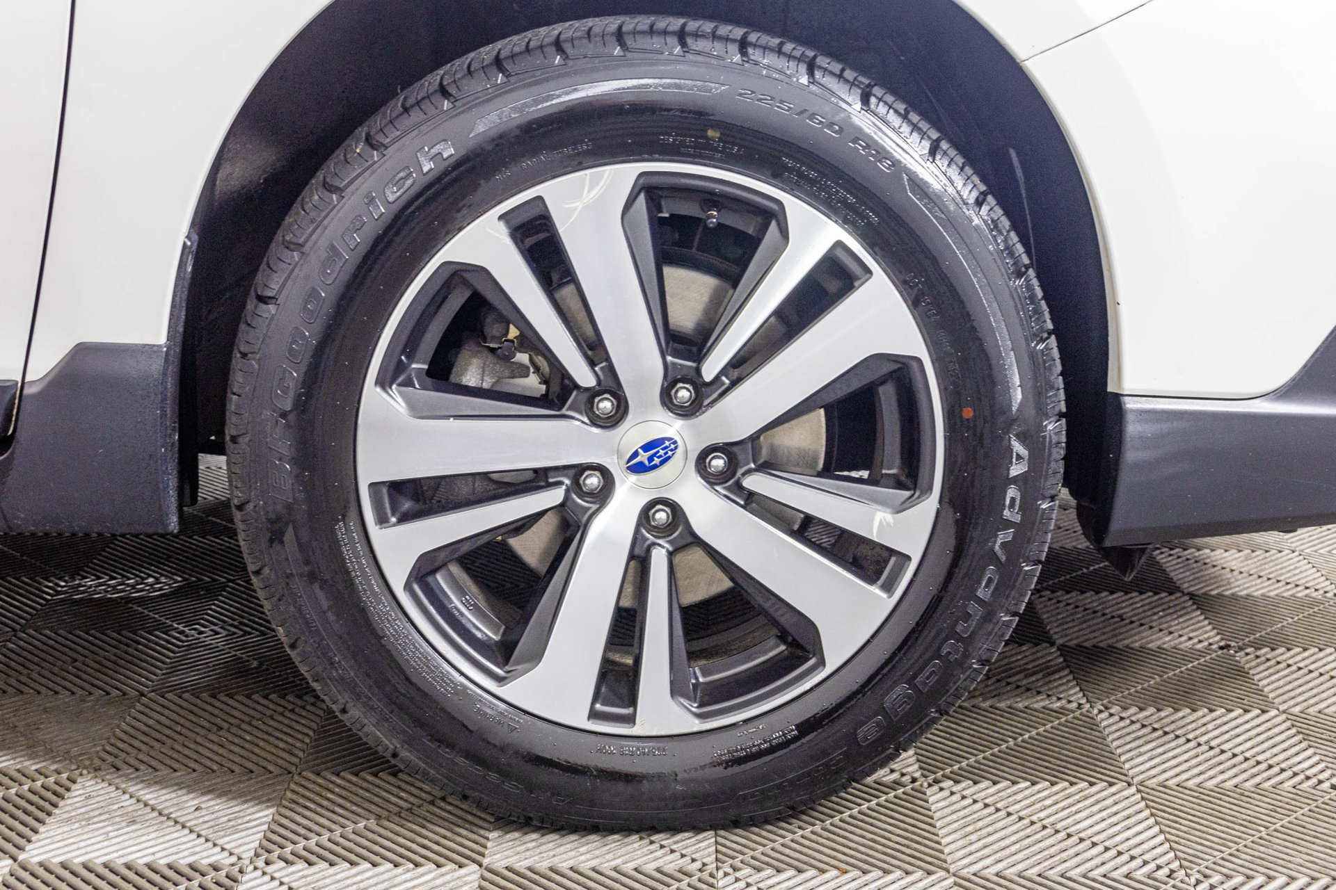 Used 2018 Subaru Outback 2.5i Limited AWD/4WD image 56