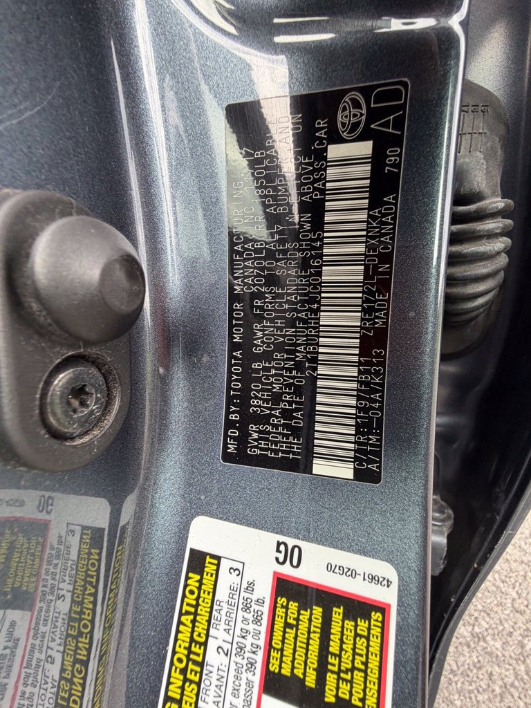 Used 2018 Toyota Corolla LE FWD image 46