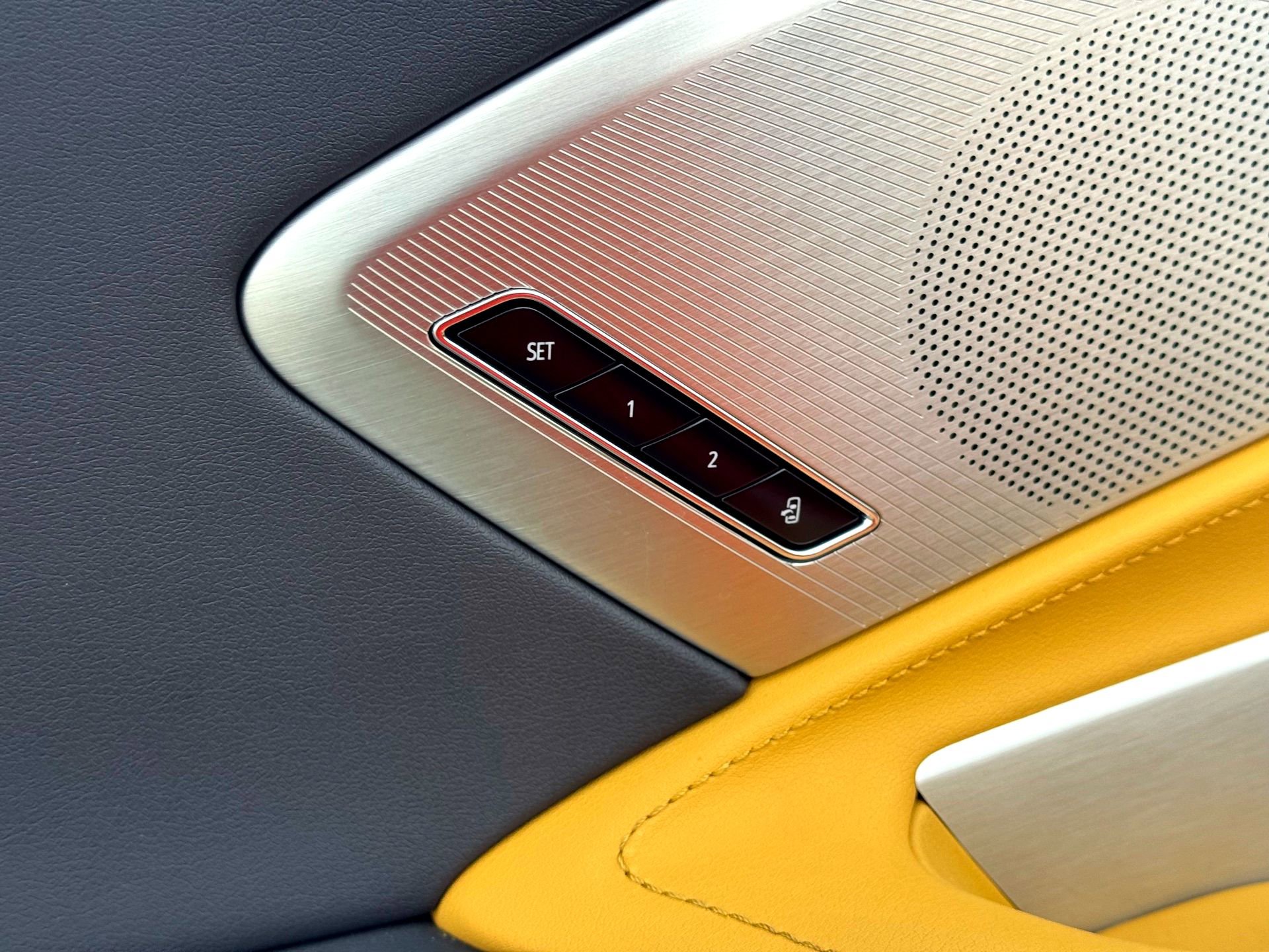 Used 2020 Chevrolet Corvette Stingray Preferred Conv w/ 2LT Preferred Equipment Group image 20