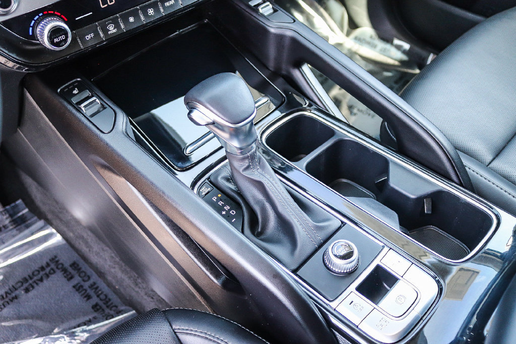 Certified 2024 Kia Telluride S w/ S Sunroof Package FWD image 19