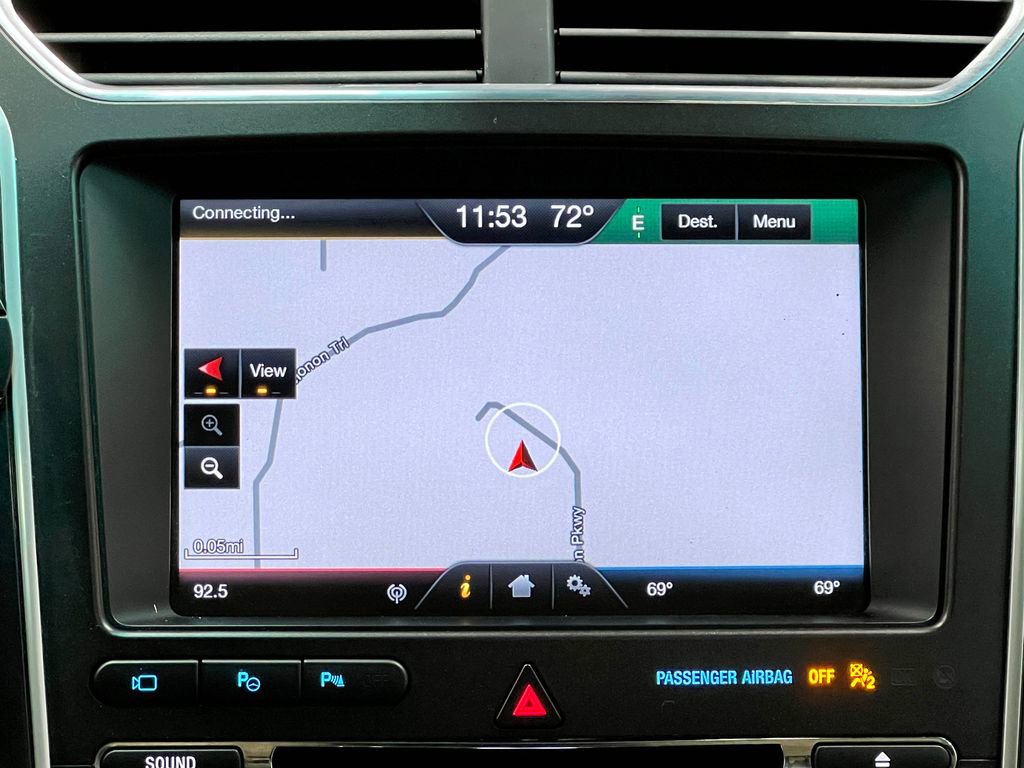 Used 2016 Ford Explorer Limited w/ Equipment Group 301A image 10