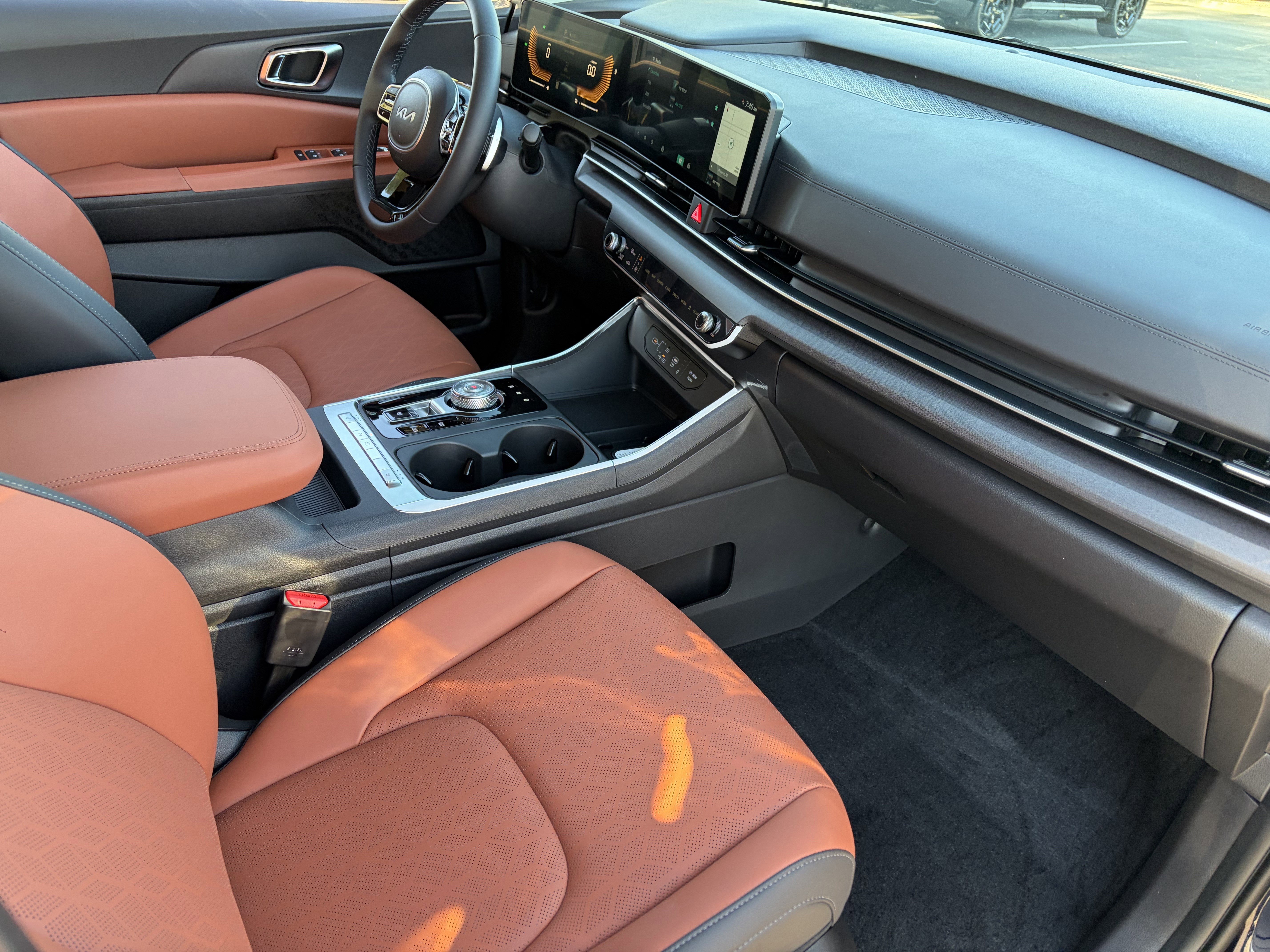 New 2026 Kia Carnival EX image 10