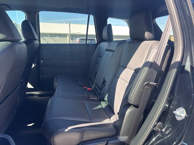 Used 2024 Honda Passport EX-L image 21