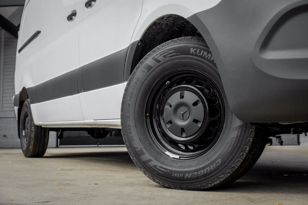 New 2025 Mercedes-Benz Sprinter 2500 image 7