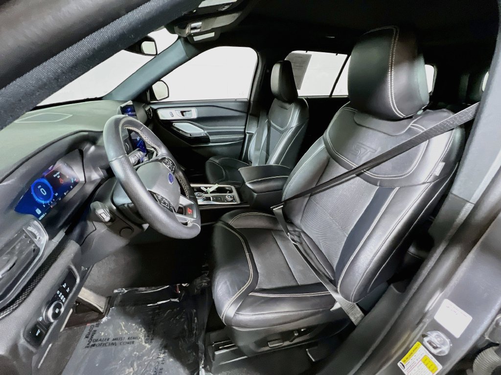 Used 2023 Ford Explorer ST w/ Equipment Group 401A AWD/4WD image 18