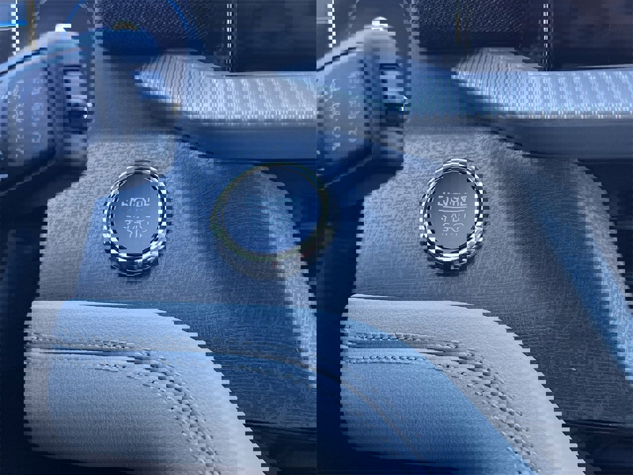 New 2026 Ford Explorer Platinum w/ LUX Leather Package image 5