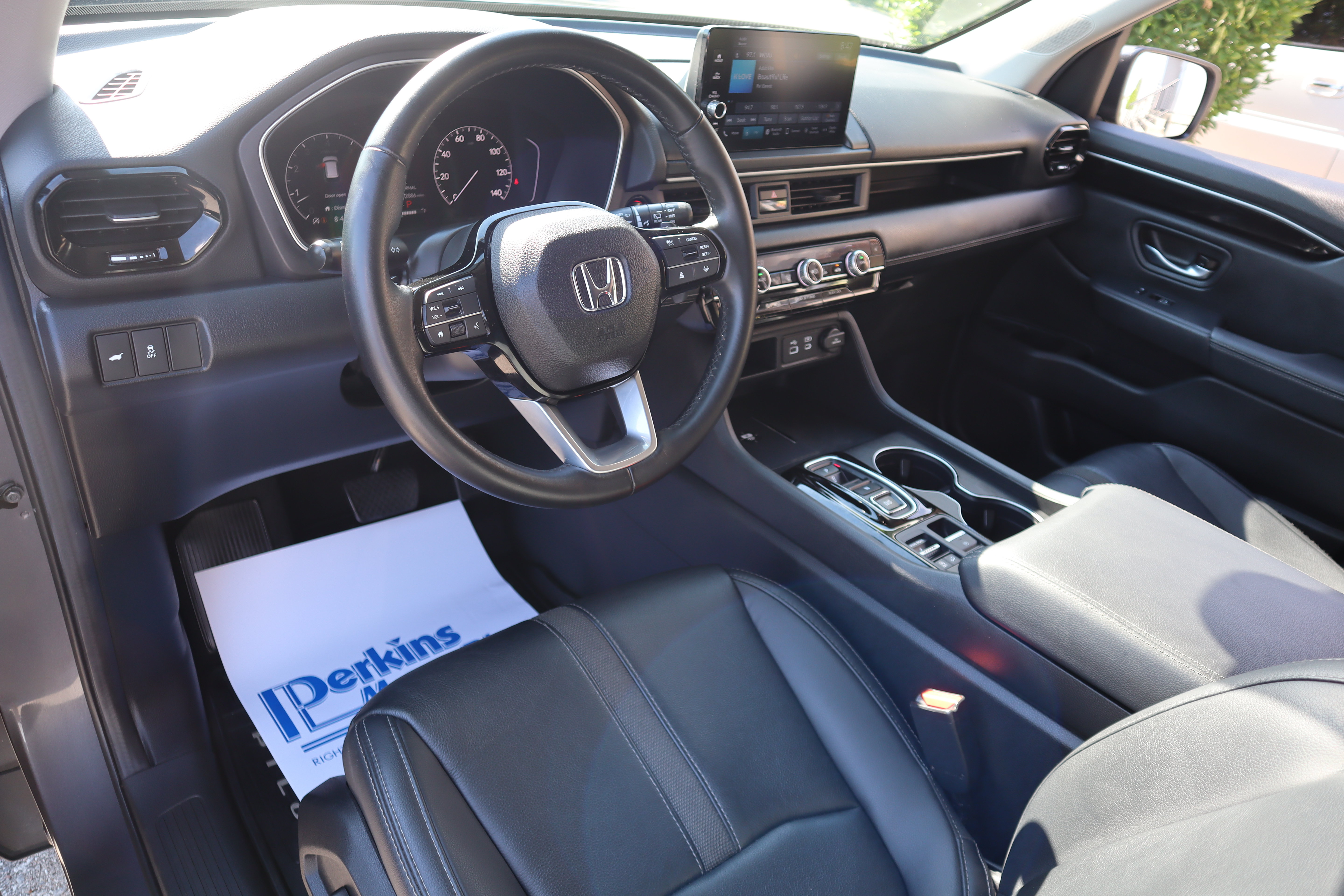 Used 2025 Honda Pilot EX-L image 23