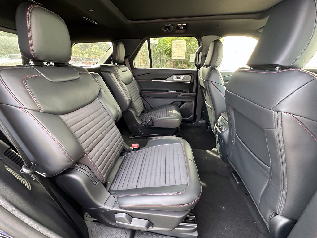 New 2027 Ford Explorer ST-Line w/ Premium Package AWD/4WD image 26