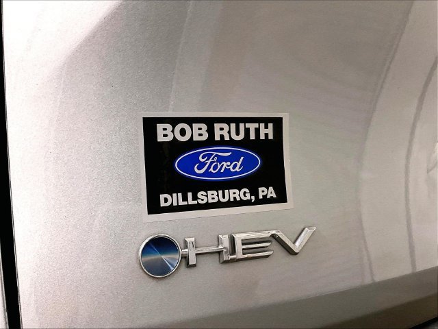 Used 2025 Toyota Sienna LE FWD image 13