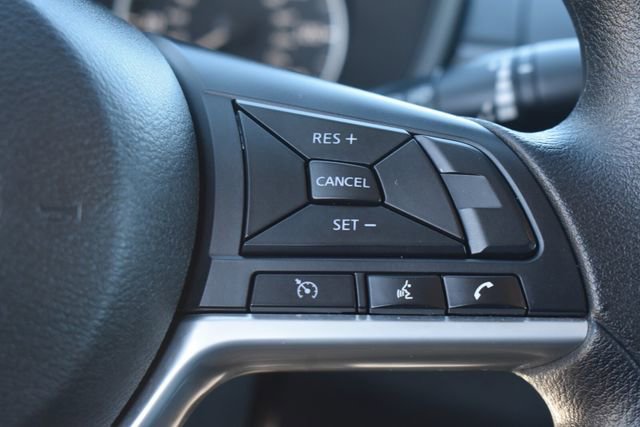 Used 2025 Nissan Altima 2.5 SV image 25