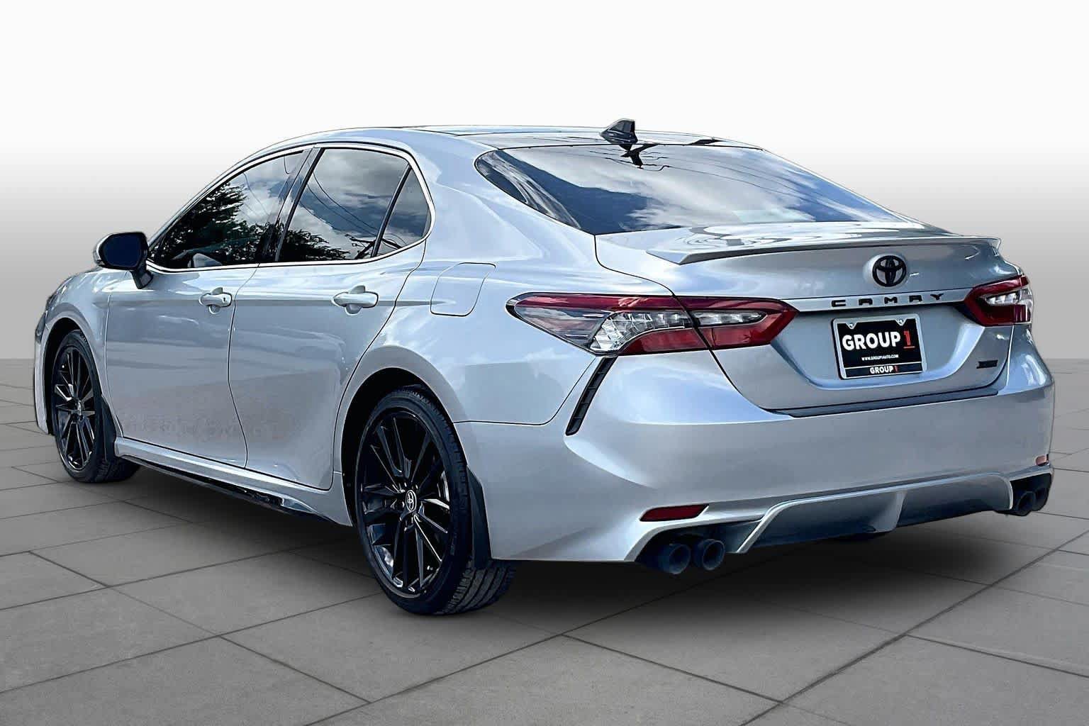 Used 2024 Toyota Camry XSE FWD image 12