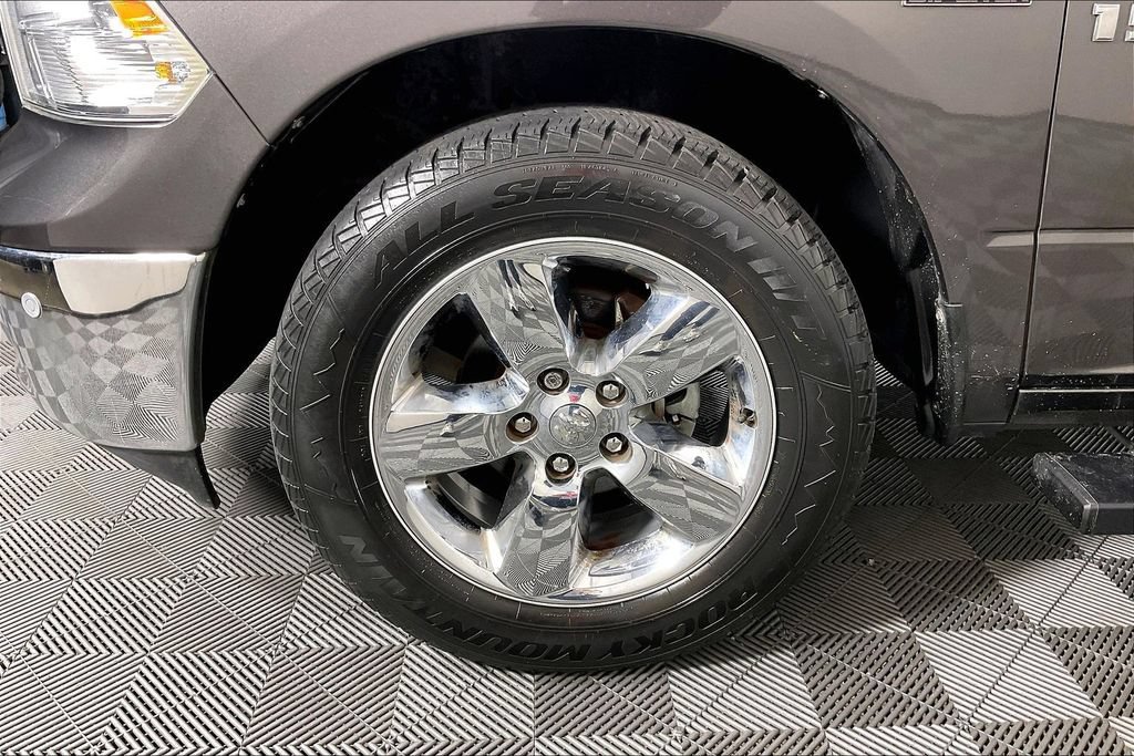 Used 2016 RAM 1500 Lone Star RWD image 10