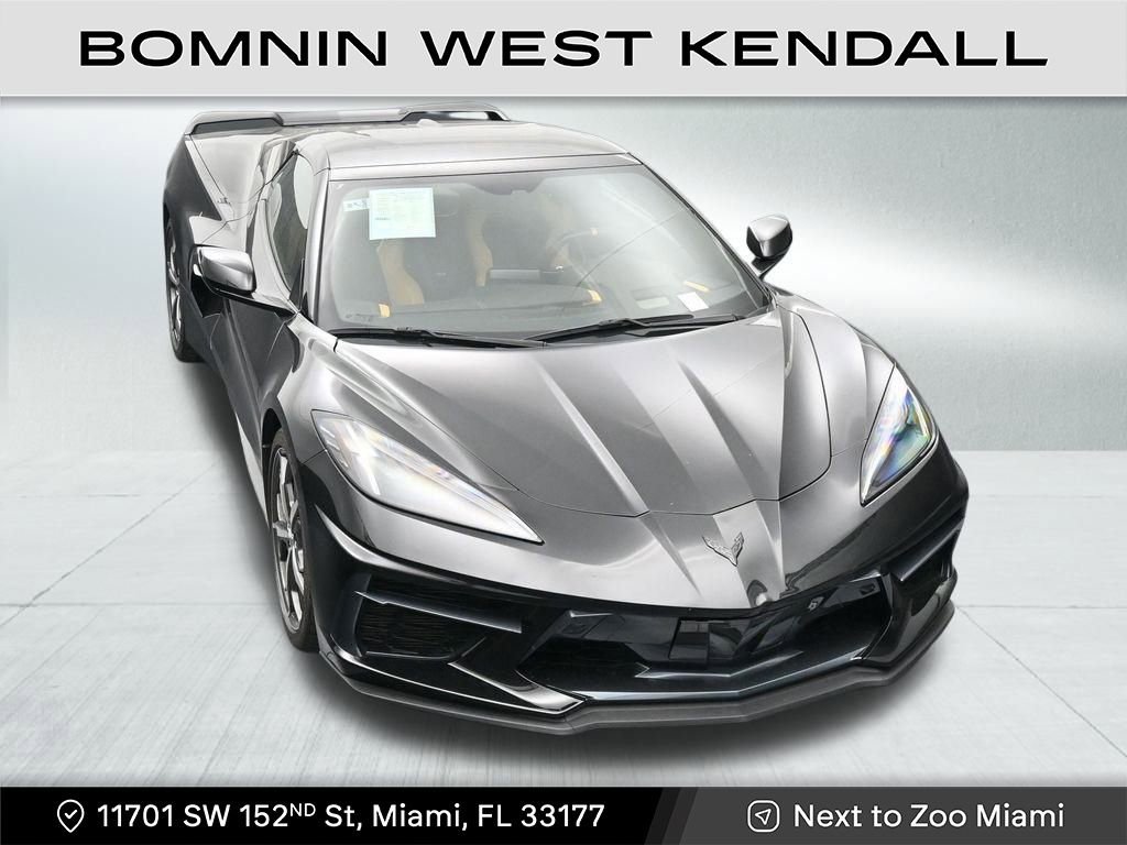 Used 2021 Chevrolet Corvette Stingray Premium Conv w/ Z51 Performance Package image 17