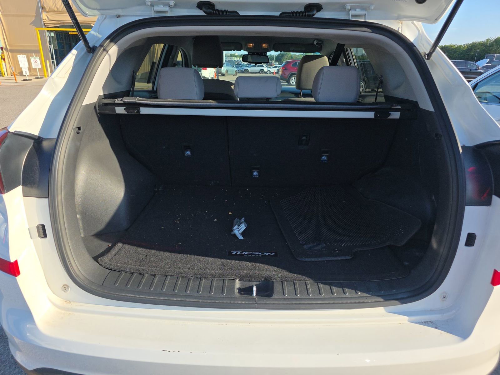 Used 2021 Hyundai Tucson Value FWD image 16