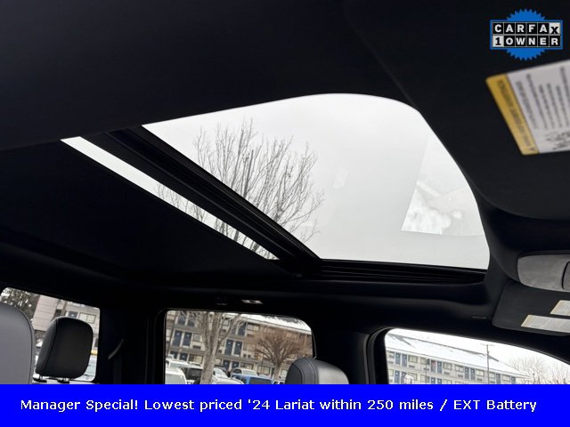 Used 2024 Ford F150 Lightning Lariat image 32