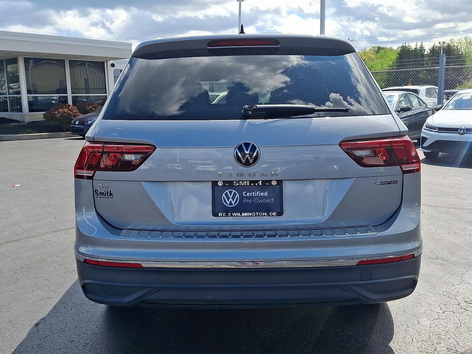 Certified 2022 Volkswagen Tiguan SE AWD/4WD image 5