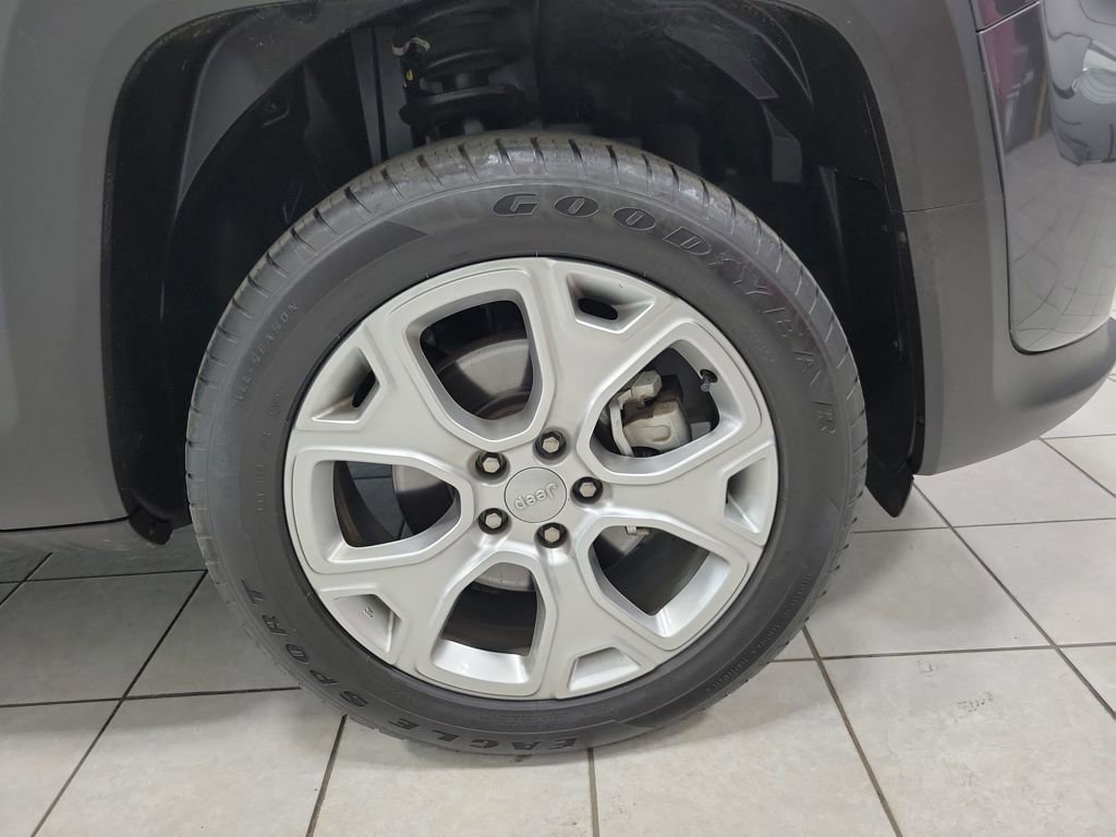 Used 2023 Jeep Renegade Limited image 54