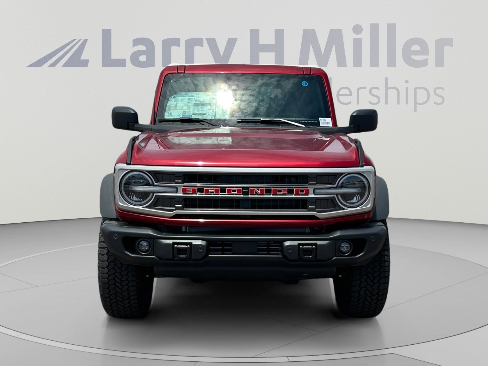 New 2026 Ford Bronco Outer Banks w/ Sasquatch Package AWD/4WD image 8