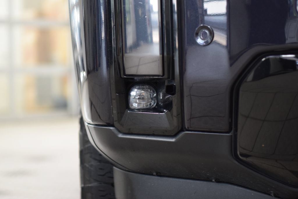 Used 2024 GMC Sierra 2500 AT4 w/ AT4 Premium Plus Package AWD/4WD image 14