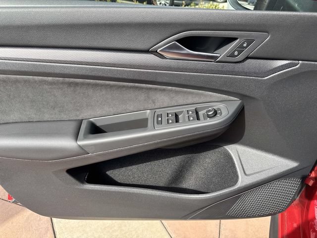 New 2026 Volkswagen GTI SE FWD image 18