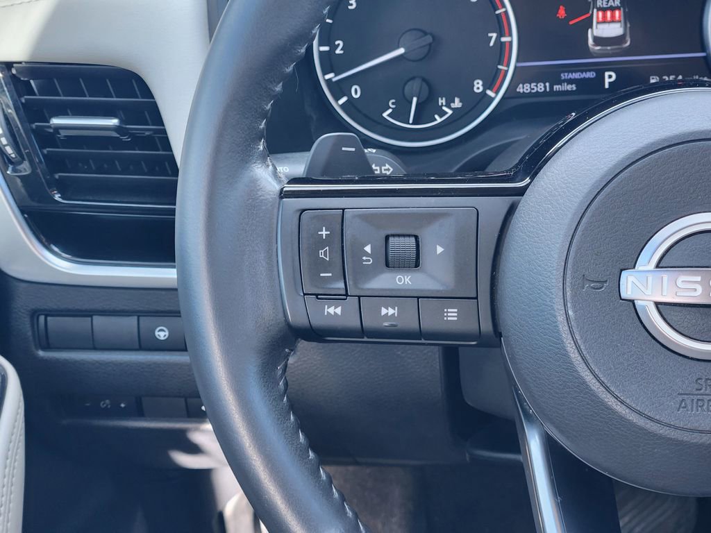 Used 2023 Nissan Rogue SL w/ SL Premium Package image 27