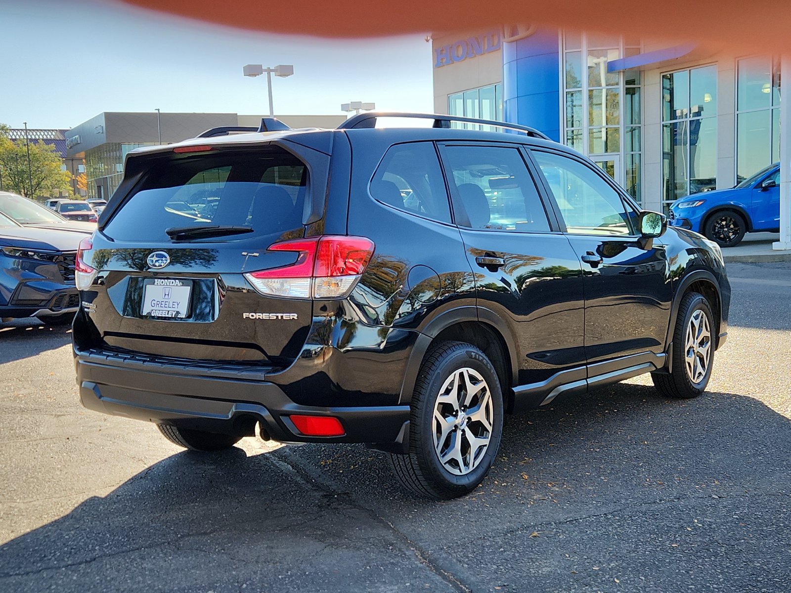 Used 2021 Subaru Forester Premium AWD/4WD image 5