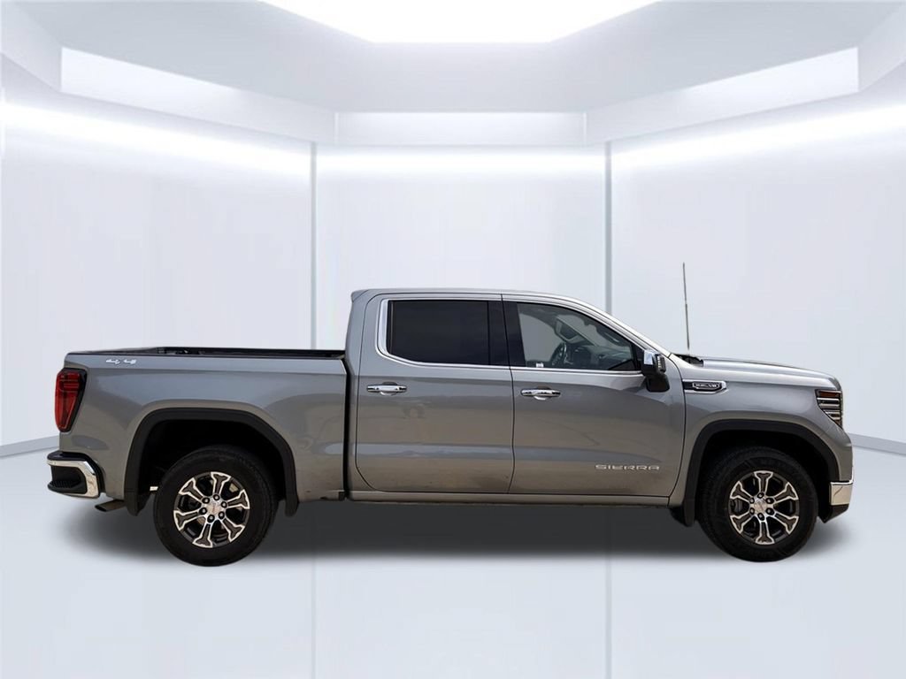 Used 2025 GMC Sierra 1500 SLT AWD/4WD image 2