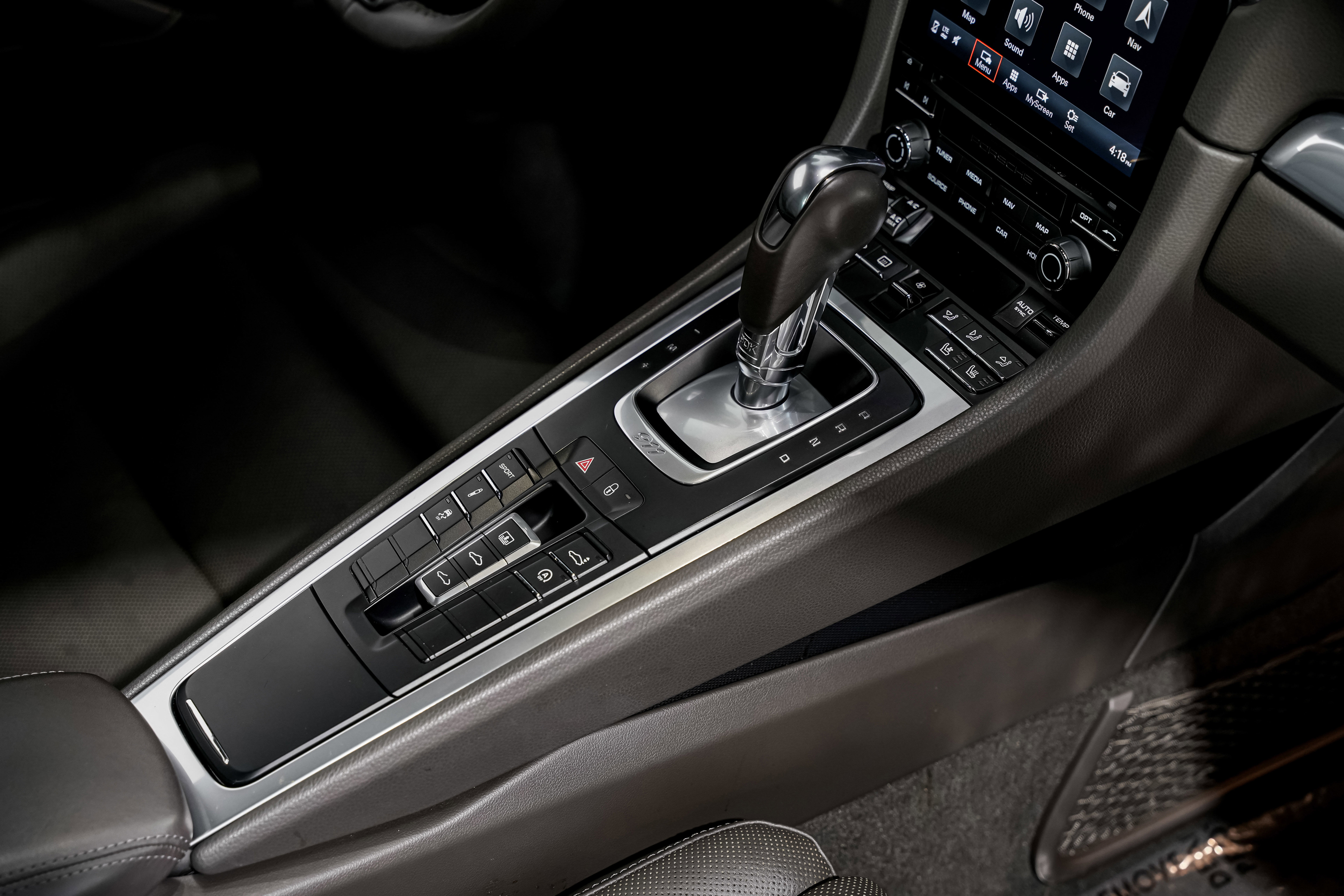 Used 2019 Porsche 911 Carrera S image 31