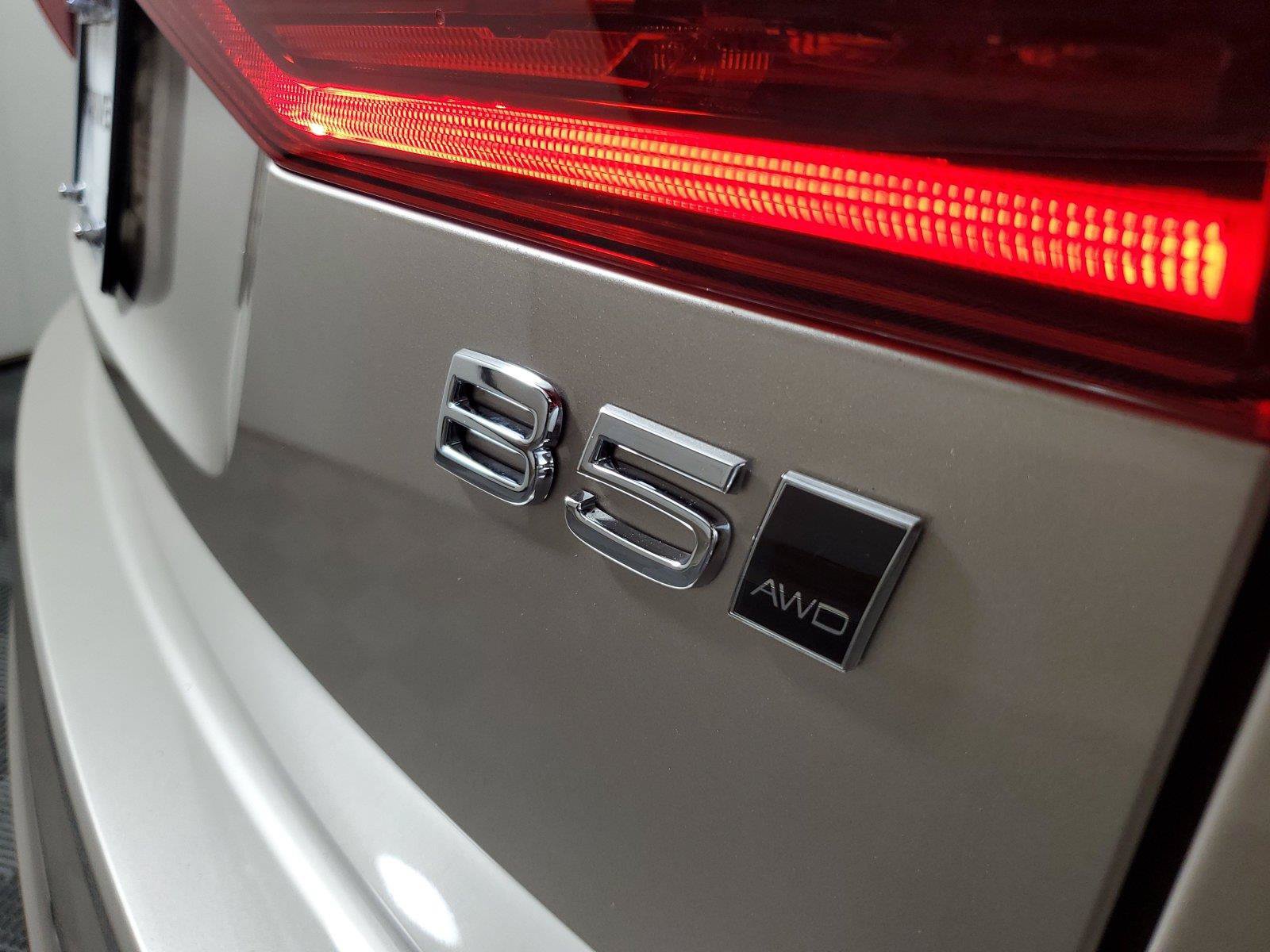 New 2026 Volvo XC60 B5 Plus w/ Climate Package AWD/4WD image 7