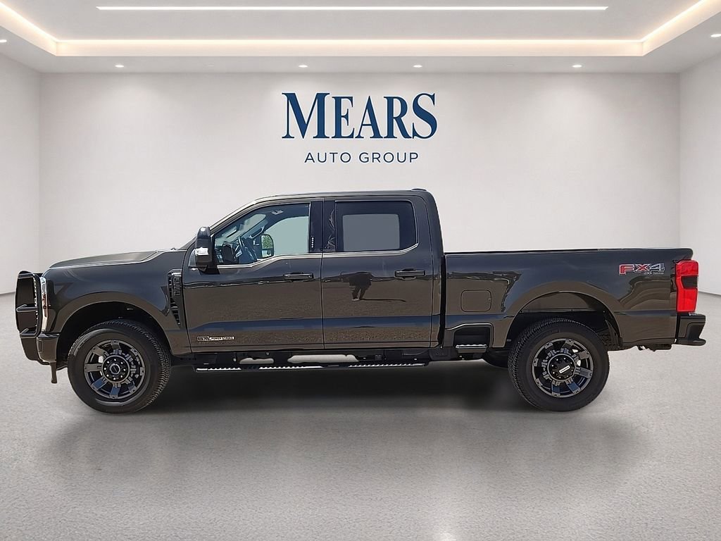 Used 2024 Ford F250 Lariat w/ Sport Appearance Package AWD/4WD image 2