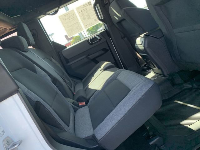 Used 2022 Ford Bronco 4-Door w/ Sasquatch Package AWD/4WD image 12