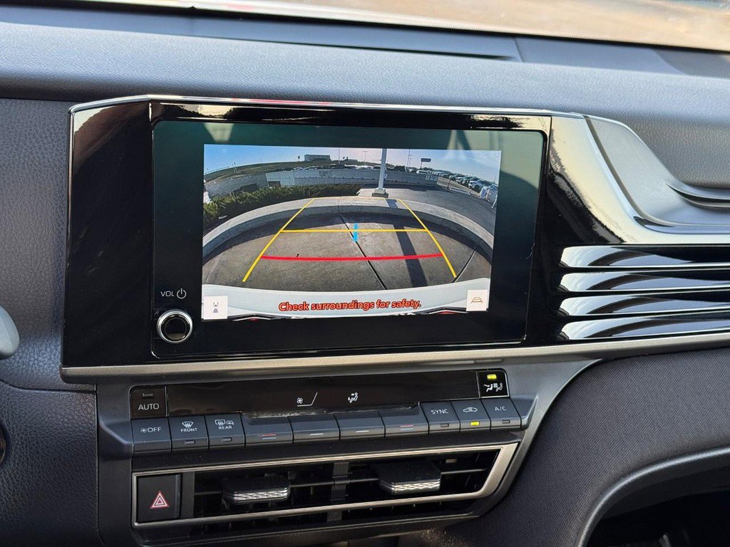 Certified 2025 Toyota Camry LE image 24