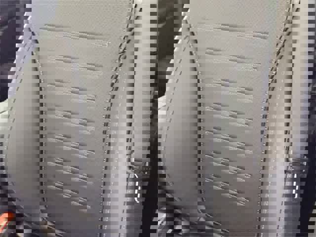 Used 2025 Mercedes-Benz GLC 350e 4MATIC image 40