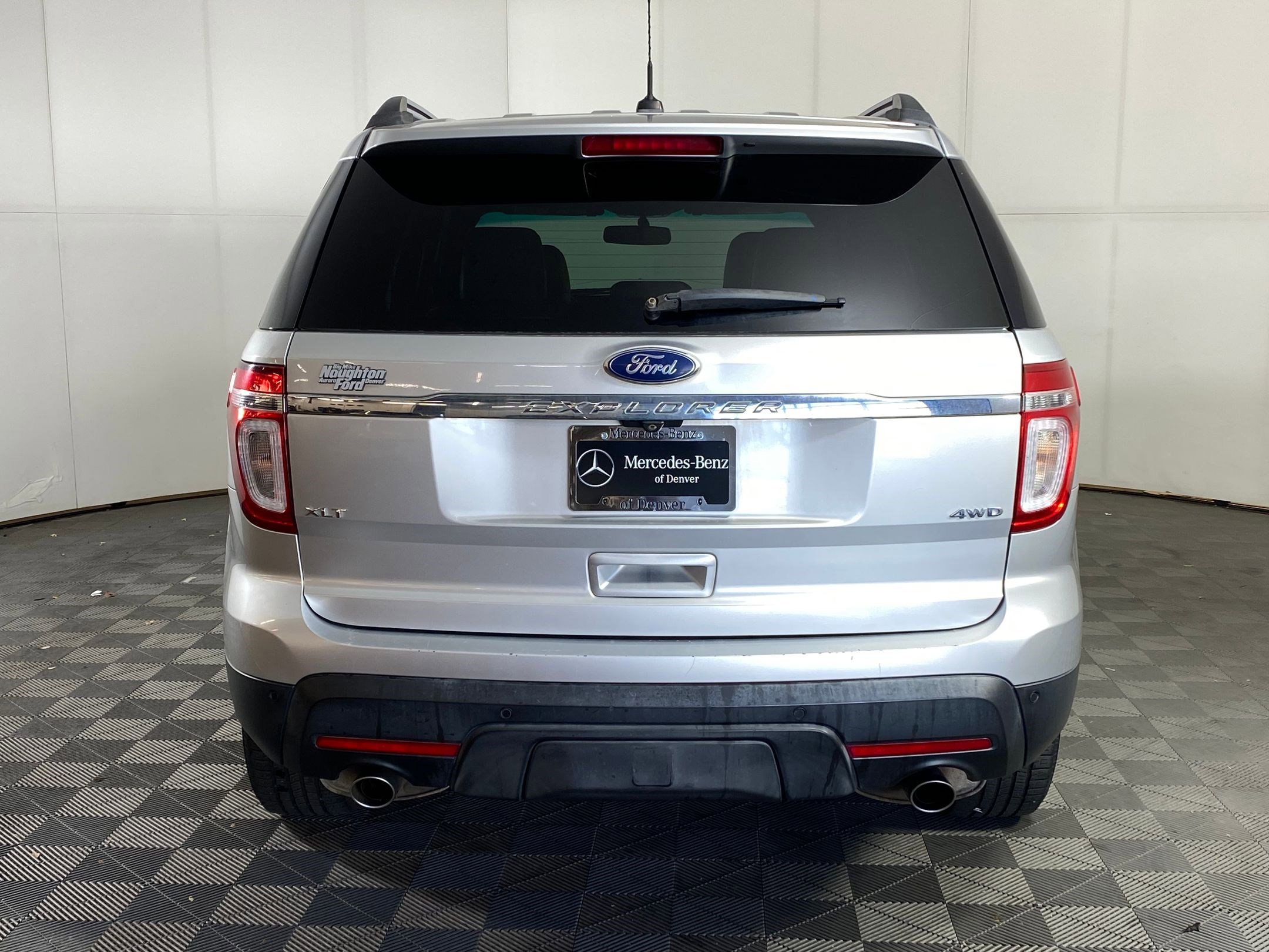 Used 2011 Ford Explorer XLT w/ 202A Rapid Spec Order Code image 9