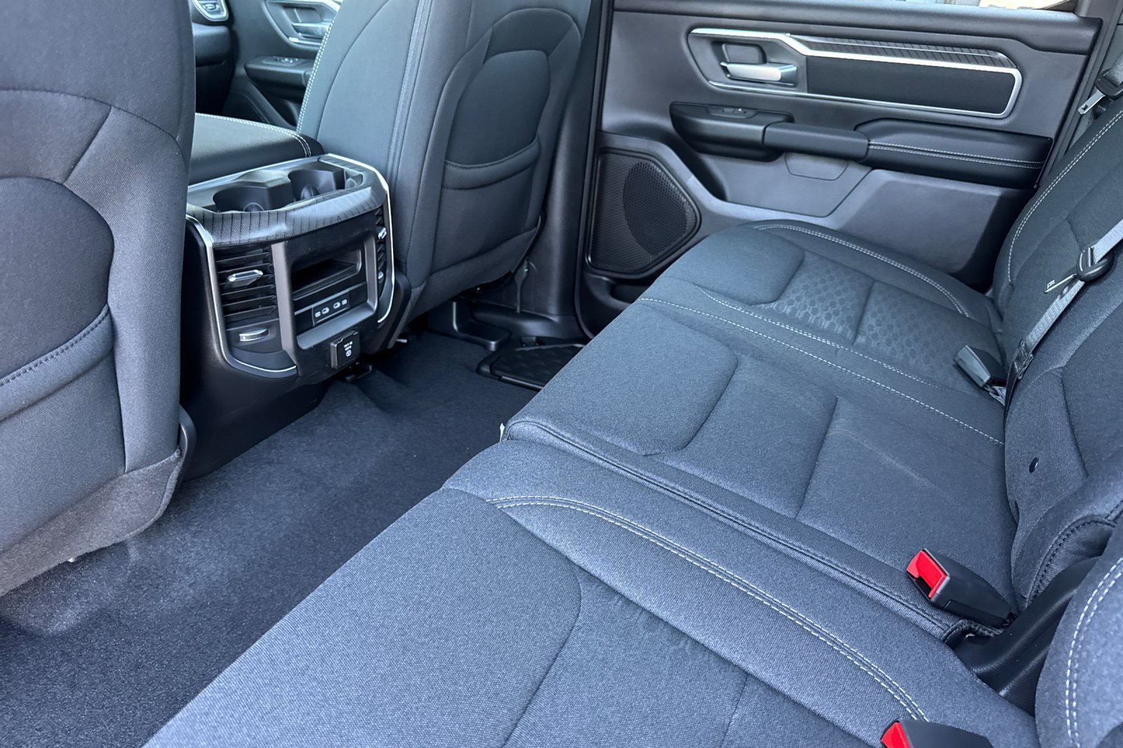 New 2026 RAM 1500 Big Horn AWD/4WD image 11