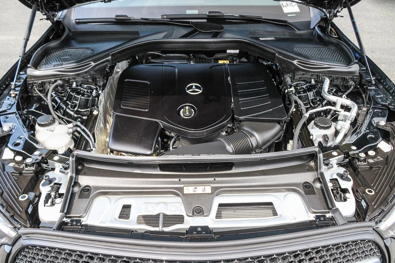 Certified 2026 Mercedes-Benz GLC 300 4MATIC image 27