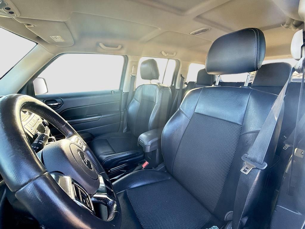 Used 2017 Jeep Patriot Sport w/ Power Value Group image 19